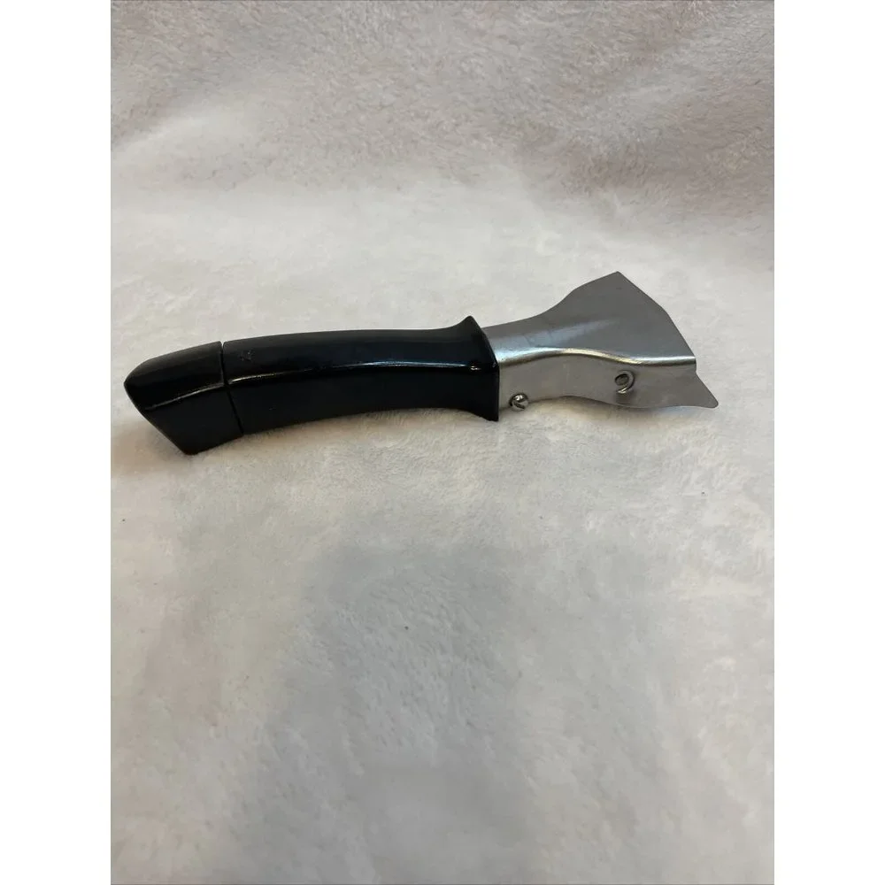 Corning Ware Black Twist Detachable Lock On‎ Pot Casserole Handle Patent 2851299